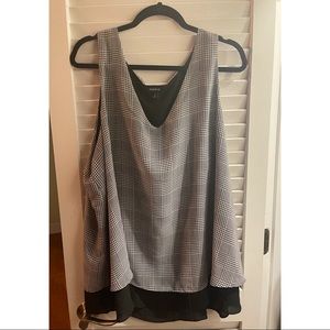 Torrid Black and White Pattern Tank